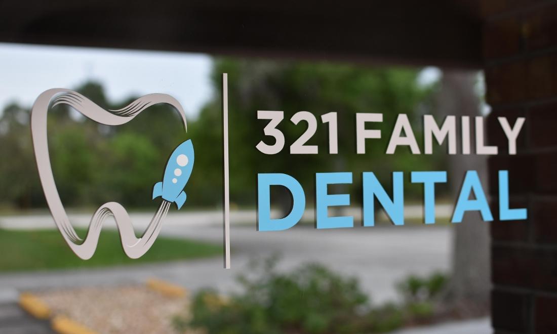 321 Family Dental Front Door Decal