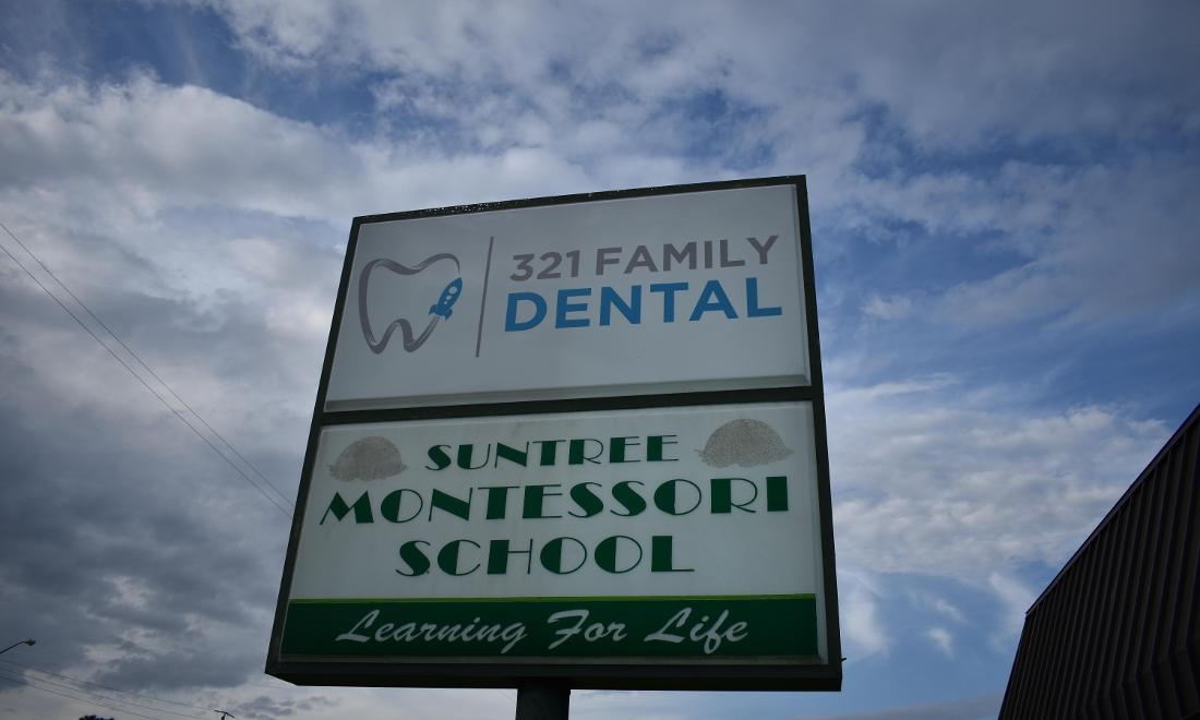 321 Family Dental Sign